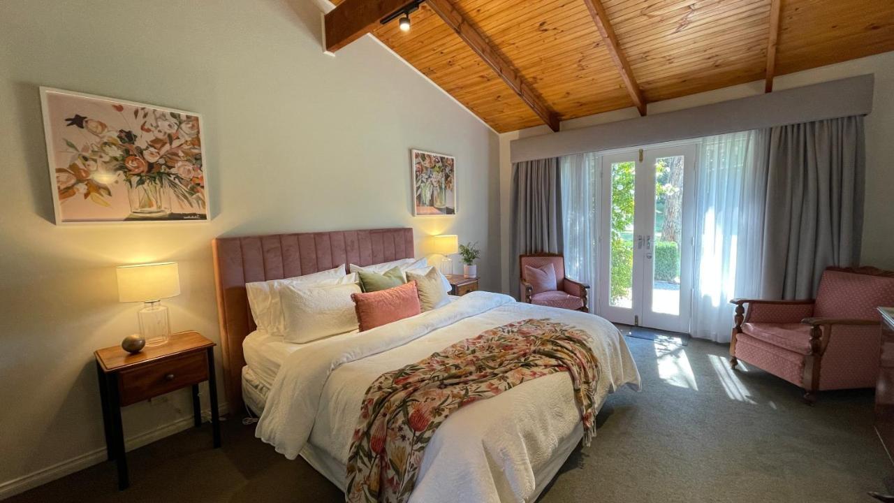 Araluen Boutique Accommodation ยาร์ราเกลน ภายนอก รูปภาพ